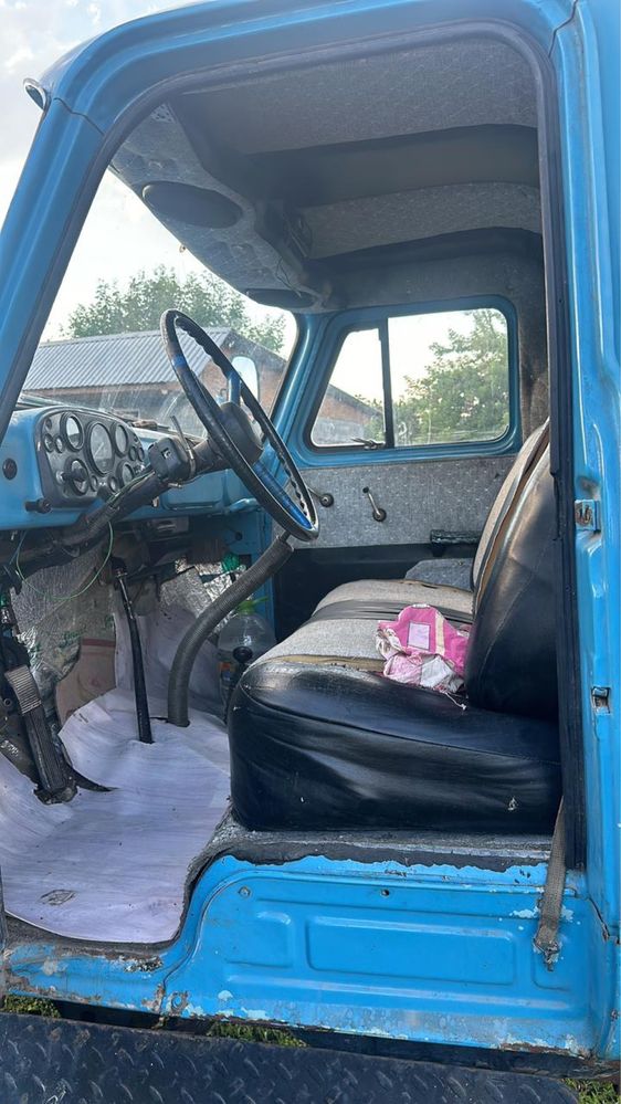 Продам сомосвал газ 53 хорошем состояние