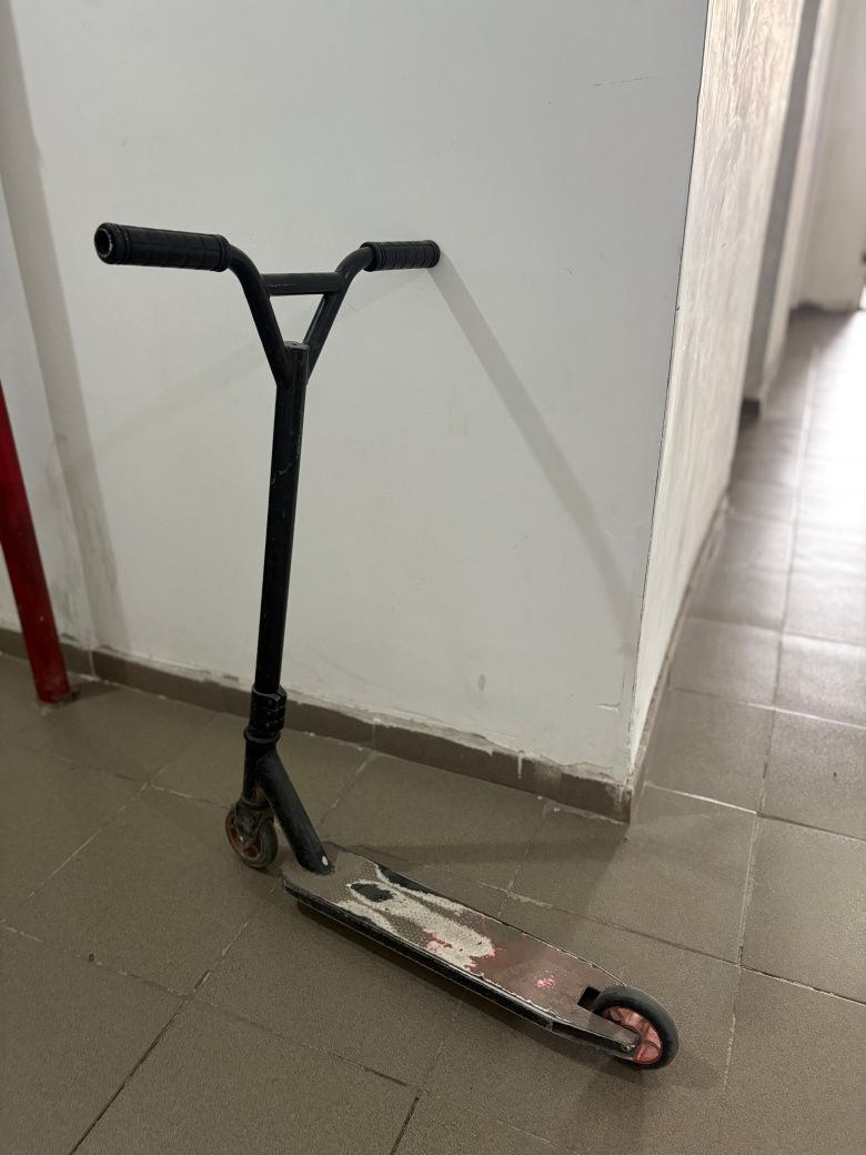 Продам железный самакат