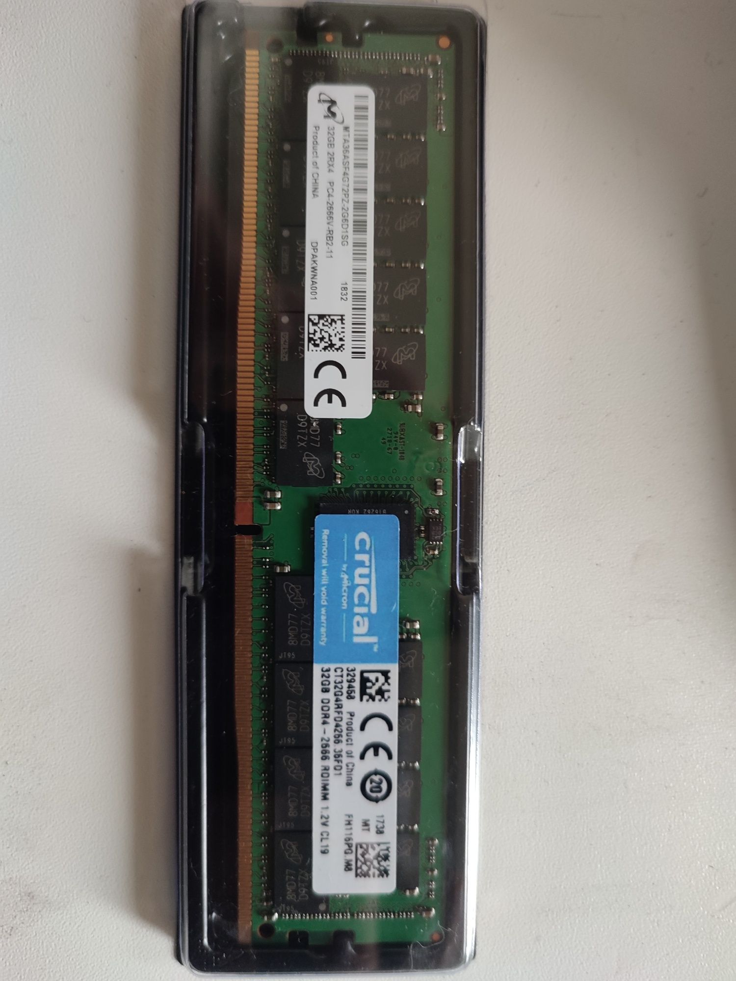 Серверная оперативная память ddr 4,  32 гигабайта