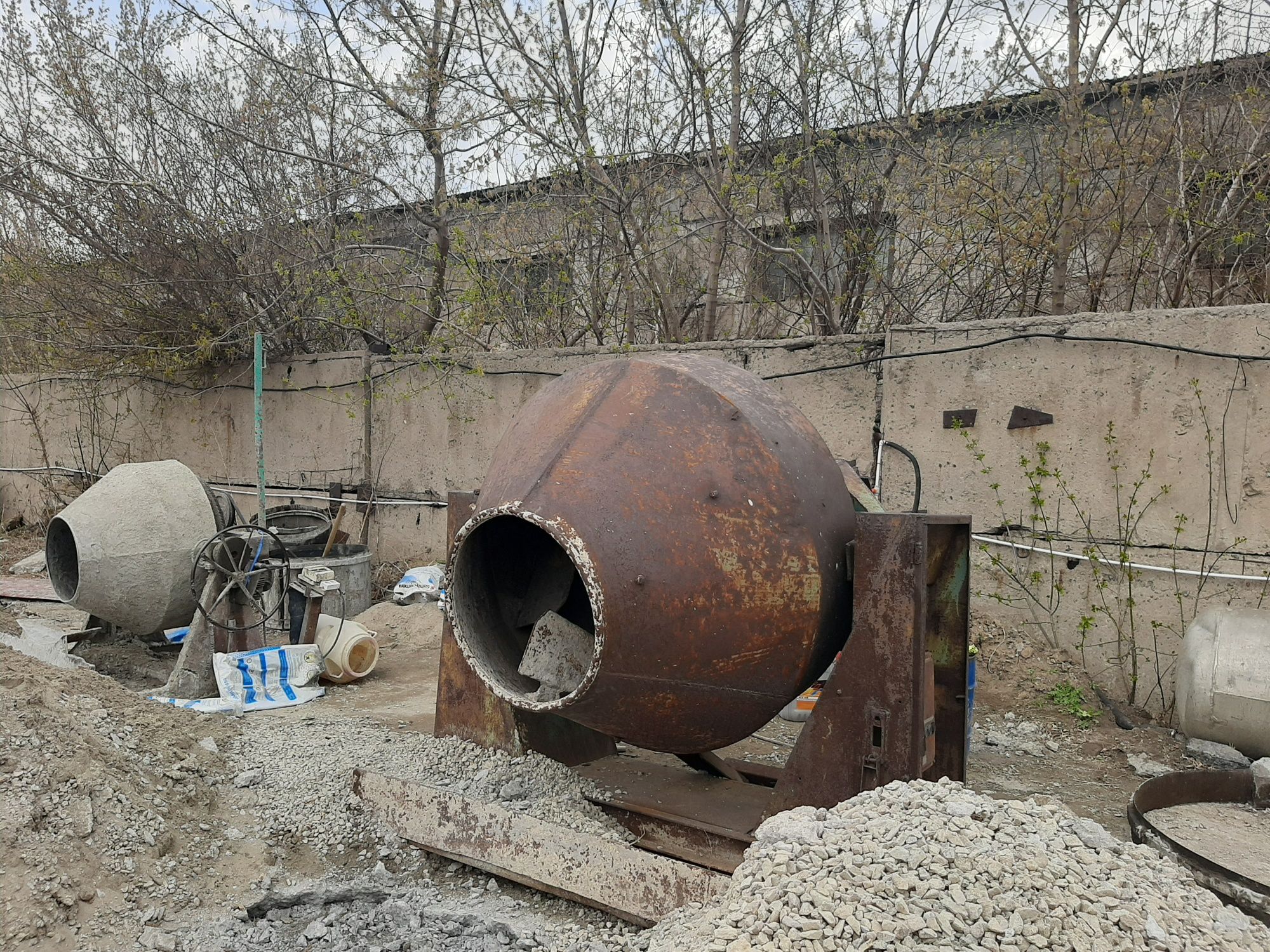 Продам бетономешалку