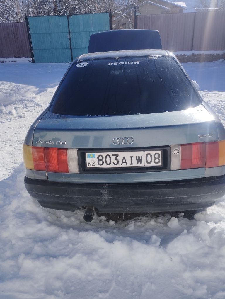 Ауди 80  бочка состояние хорошие