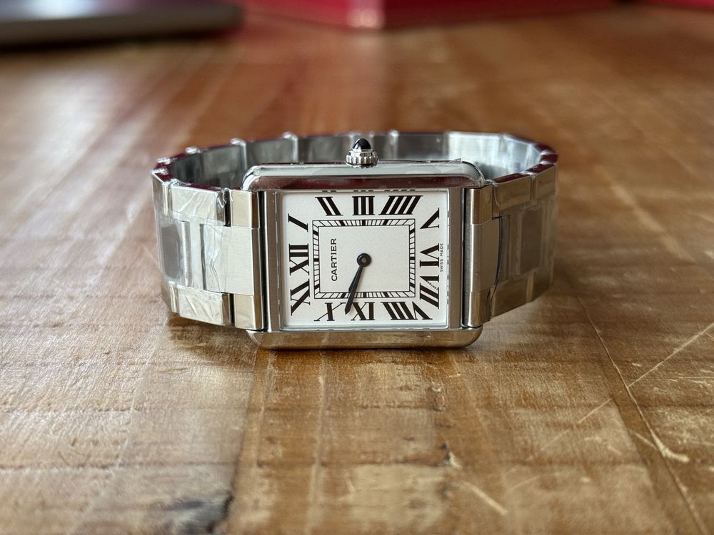 Часы Cartier Tank Solo