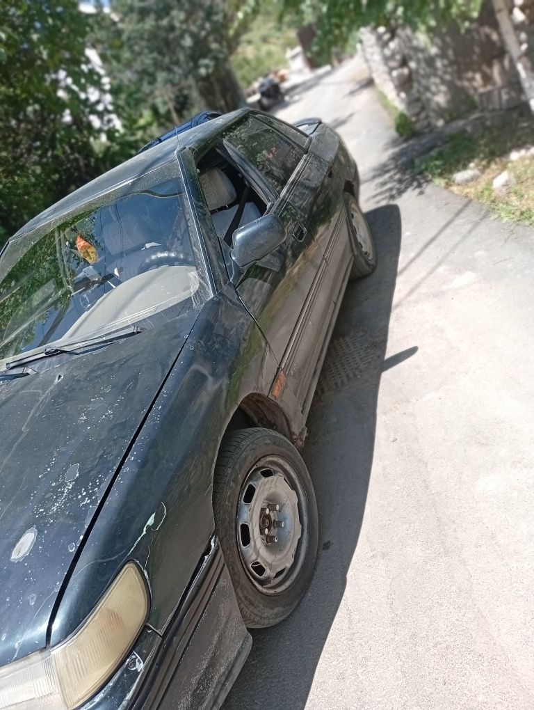 Продам Субару срочно