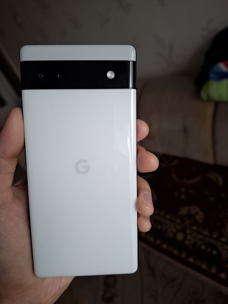 Смартфон Google pixel 6a