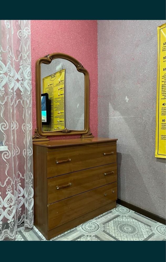 Спальный гарнитур