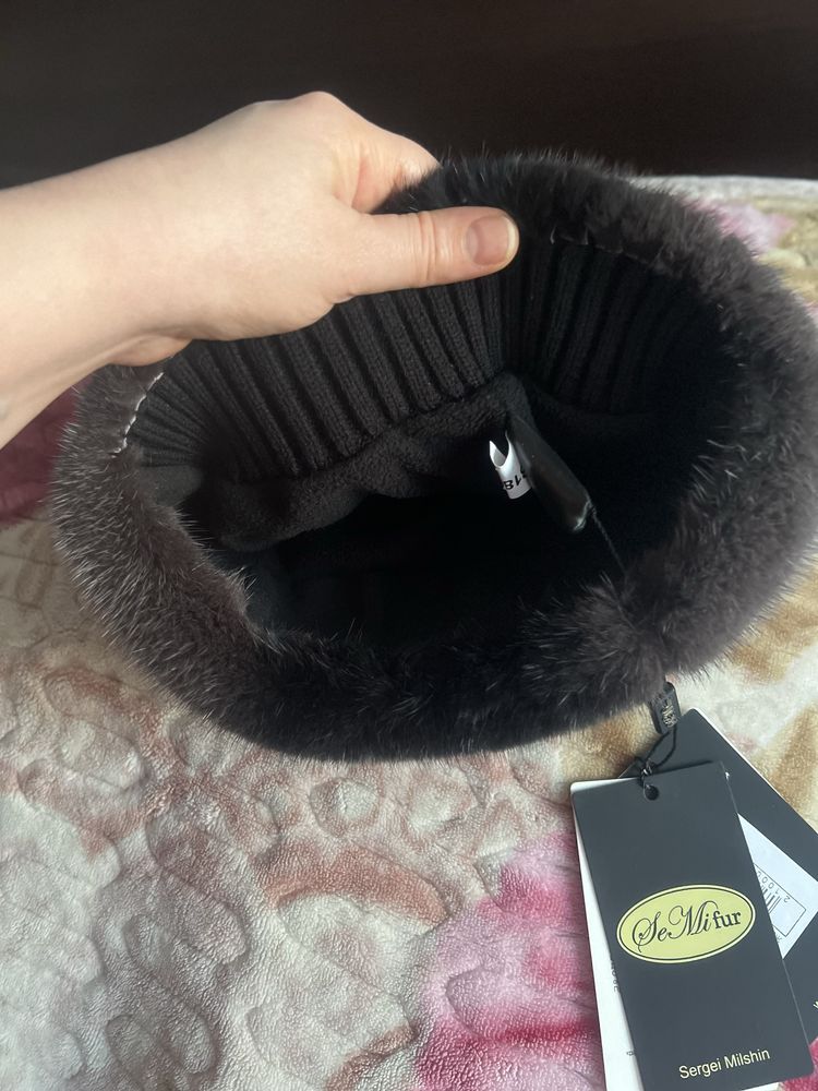 Продаю норковую шапка женский