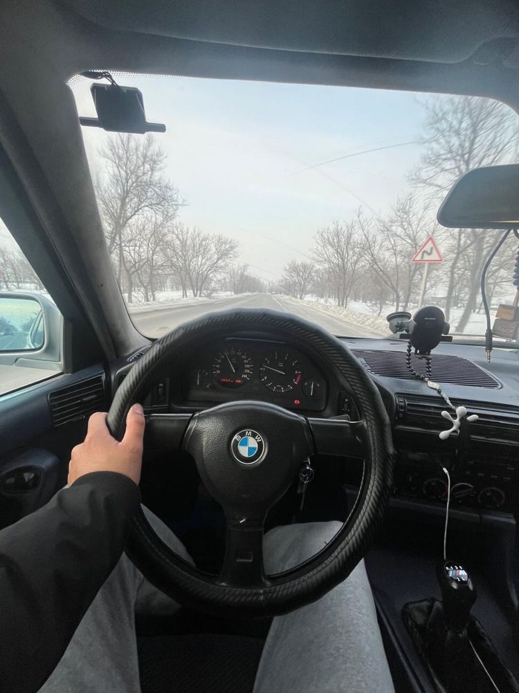 Бмв 525 в хорошем состояний