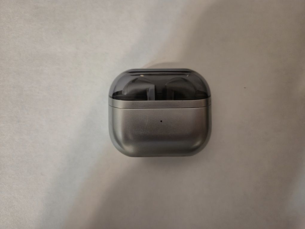 Galaxy Buds 3 в отличном состоянии