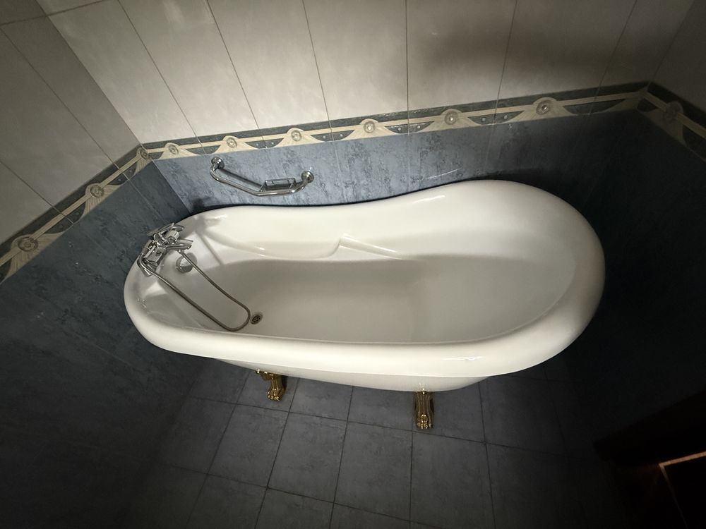 Продам ванну в отличном состоянии.