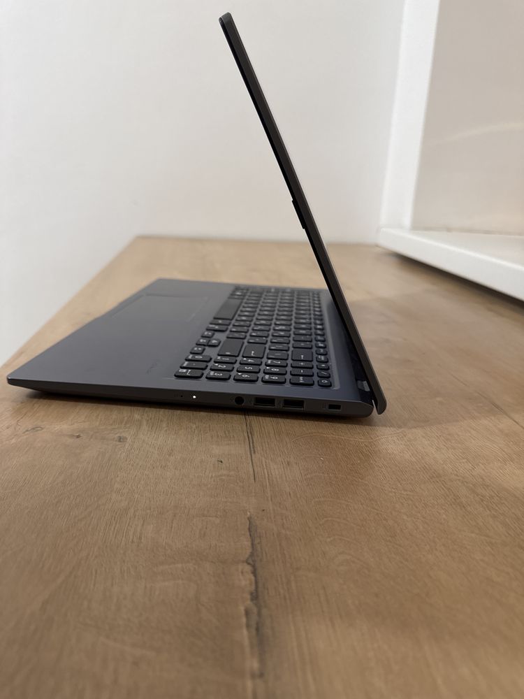 Ноутбук VivoBook ASUS