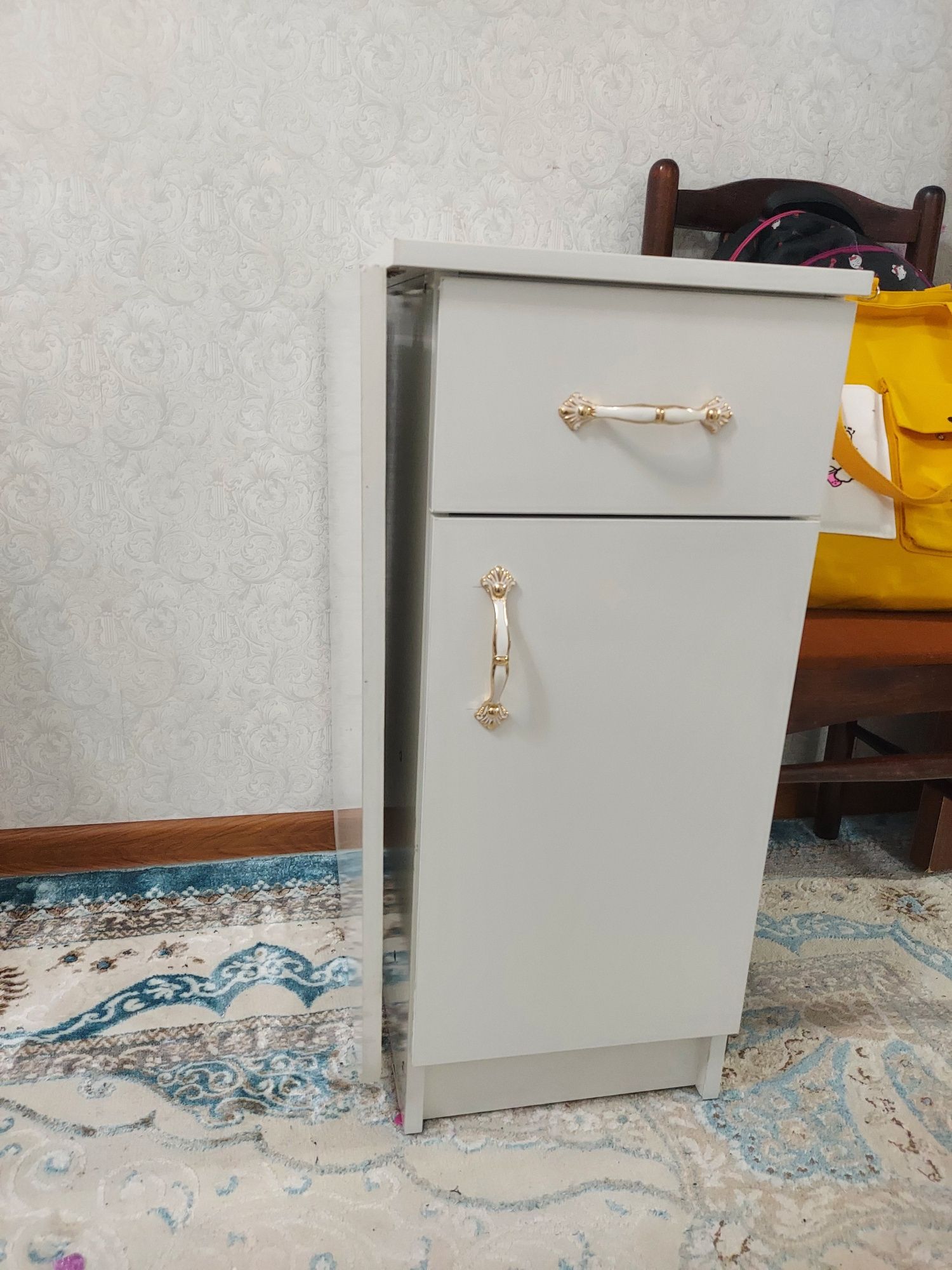 Писменный стол для школьников