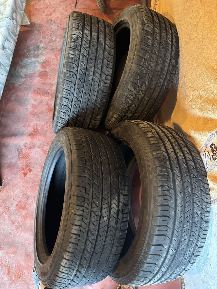 Продам Летние Шины Размер 225/50R17 ездили 1 сезон