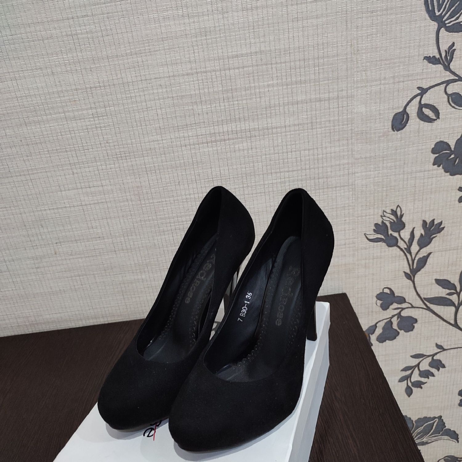 Продам туфли 36 р