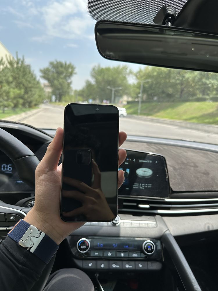 Айфон 15 Про Макс продаю / iPhone 15 Pro Max продаю