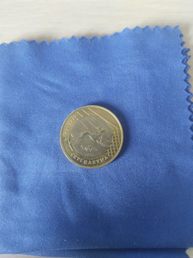 Продаю памятную монету Казахстана