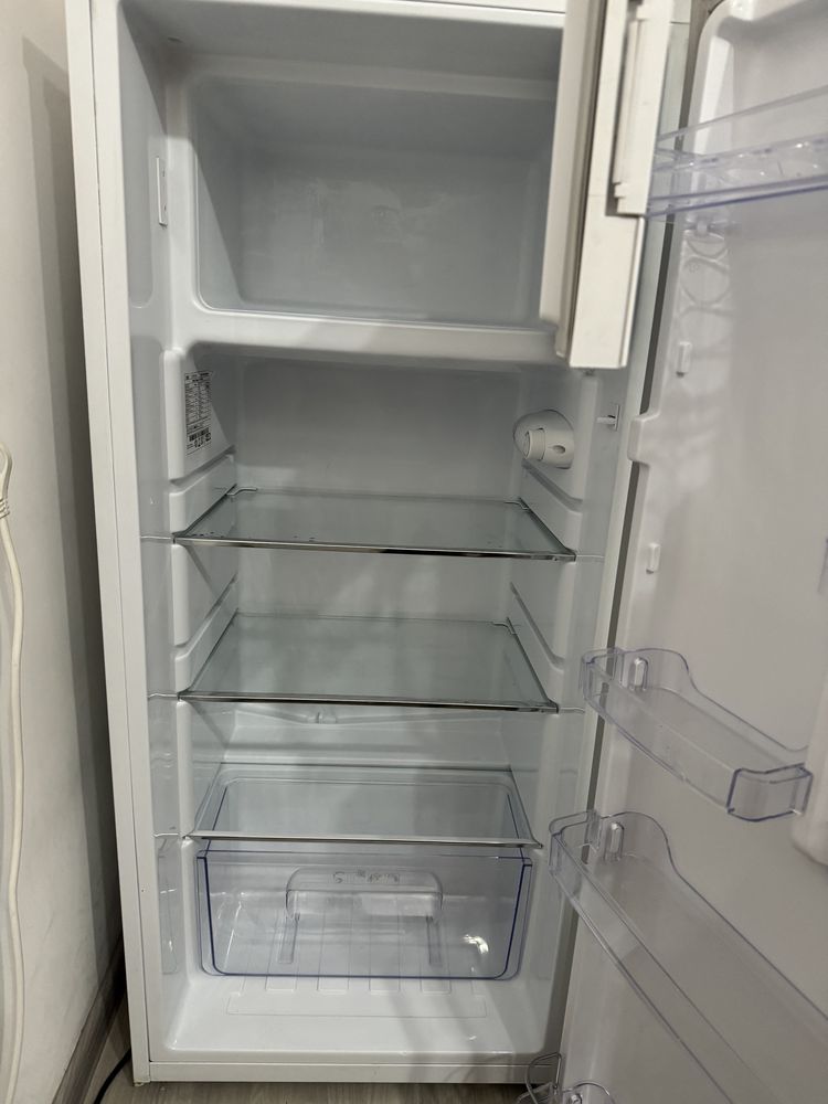 Продаётся холодильник