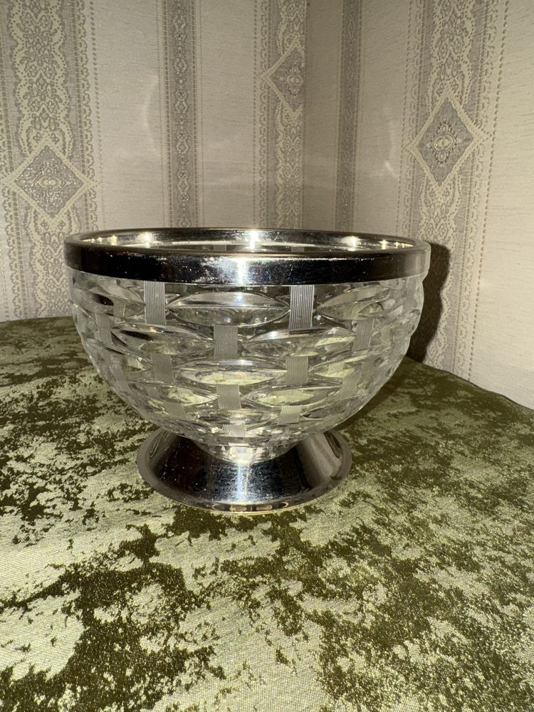 Ваза хрустальная советская,фруктовница