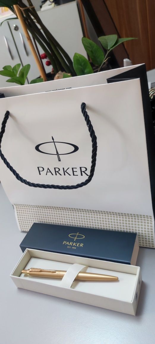 Ручка шариковая Parker Jotter Gold