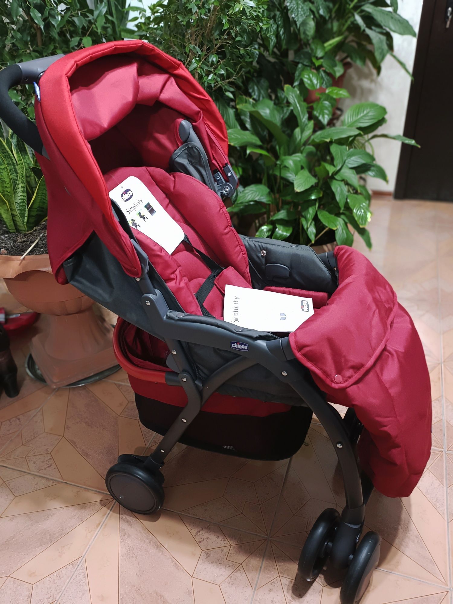 Новая Коляска Chicco Simplicity Top Scarlet
