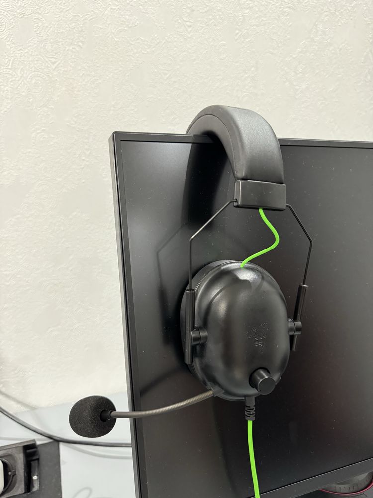Игровые наушники RAZER Blackshark V2 X