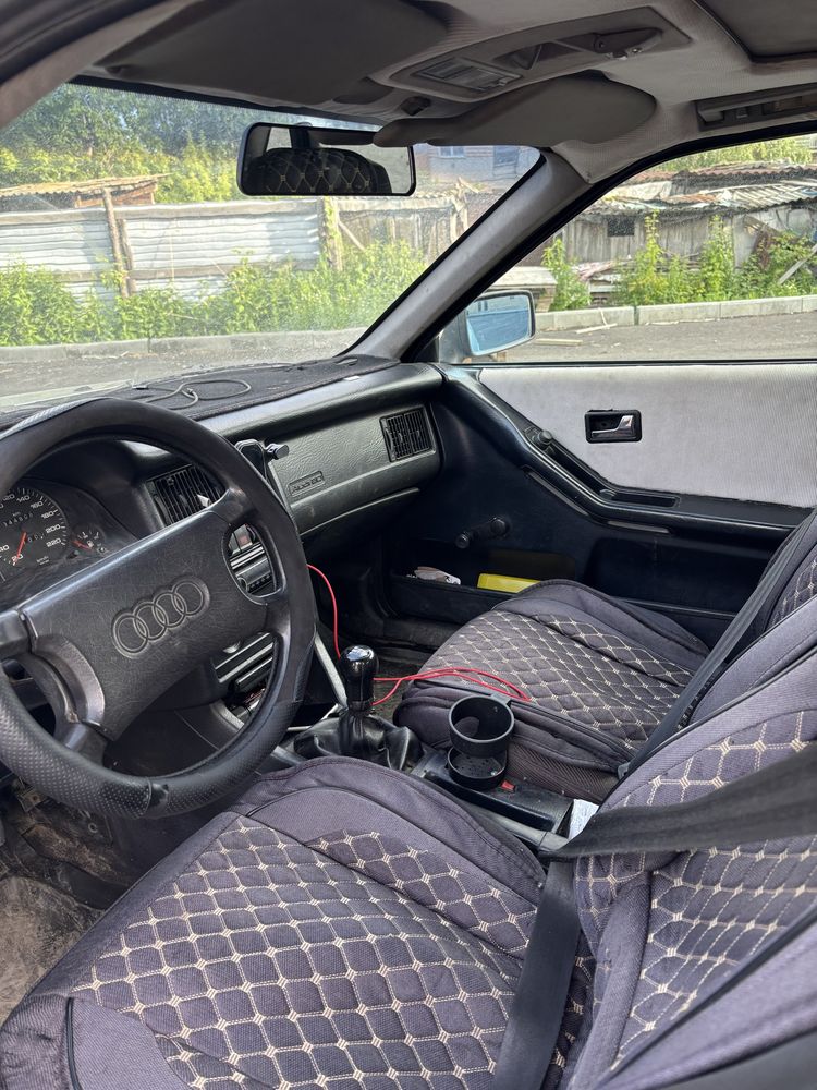 Продам машину ауди 80 б4