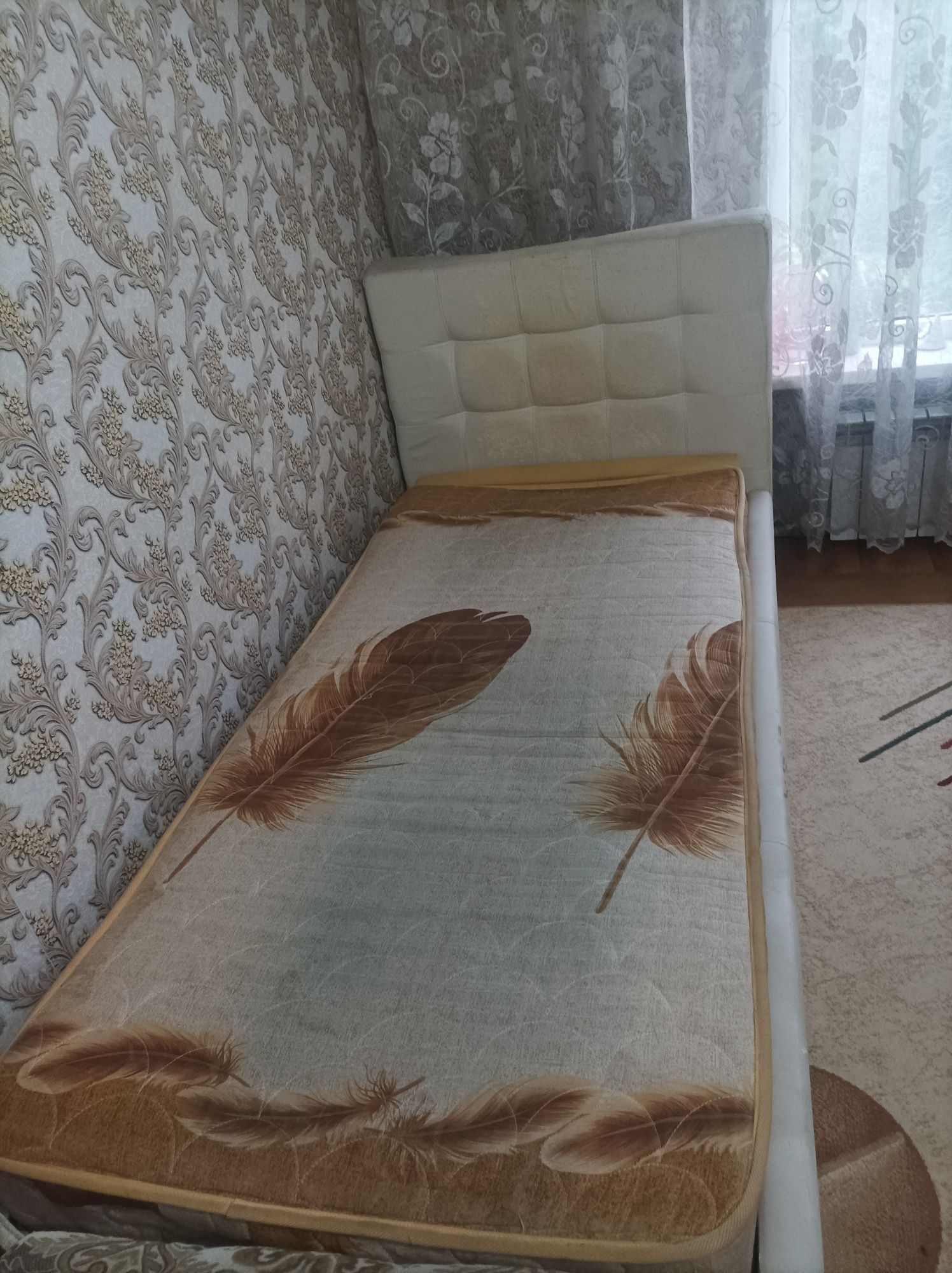 Продам кровать б/у