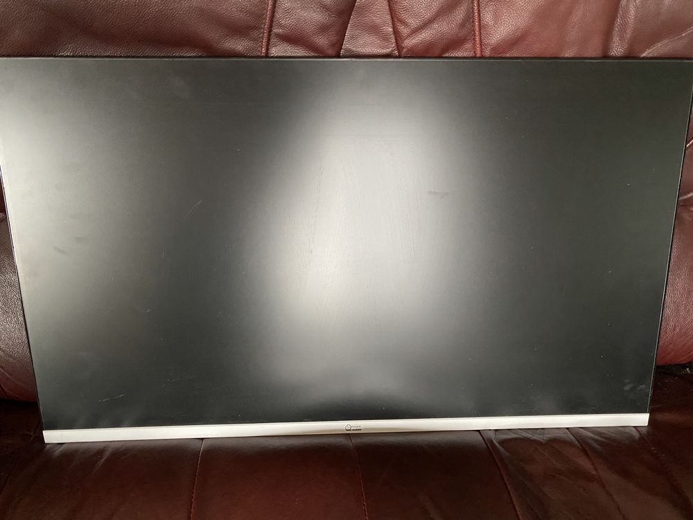 QMAX 32” Vision, 2K IPS — практически новый, требует ремонта