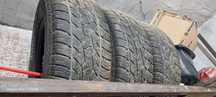 Продам шины Maxxis