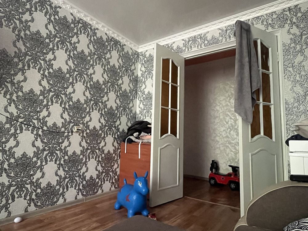 Продам квартиру Абая 1В