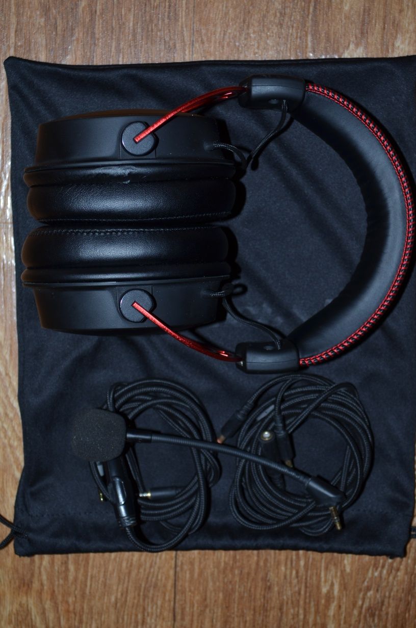 Наушники HyperX cloud alpha