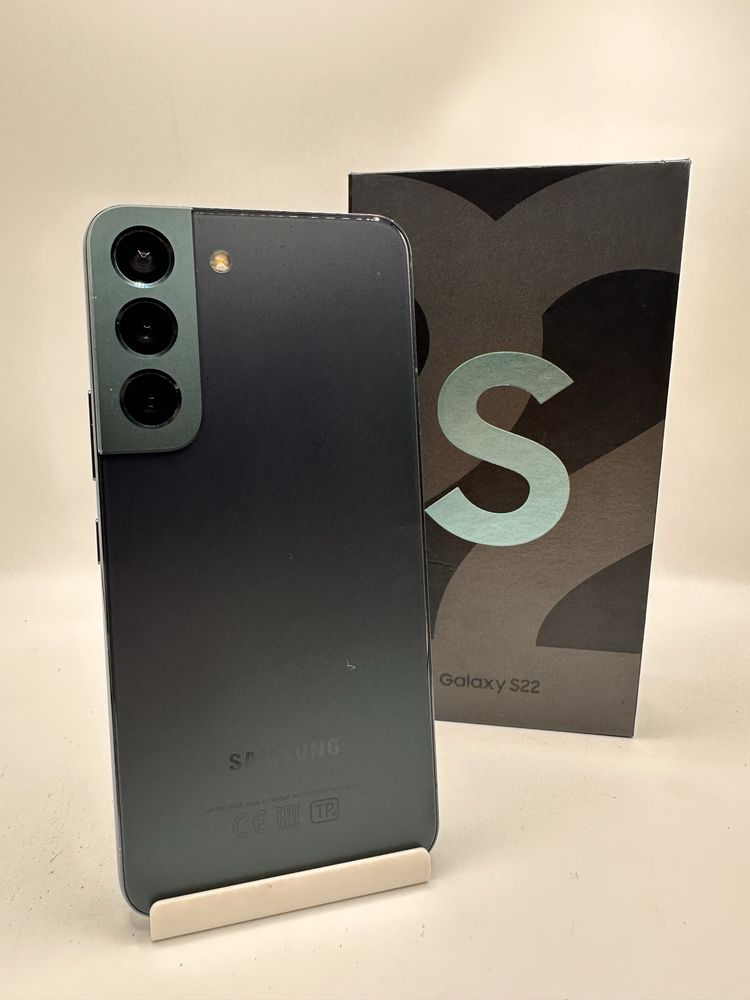 Samsung S22   256гб