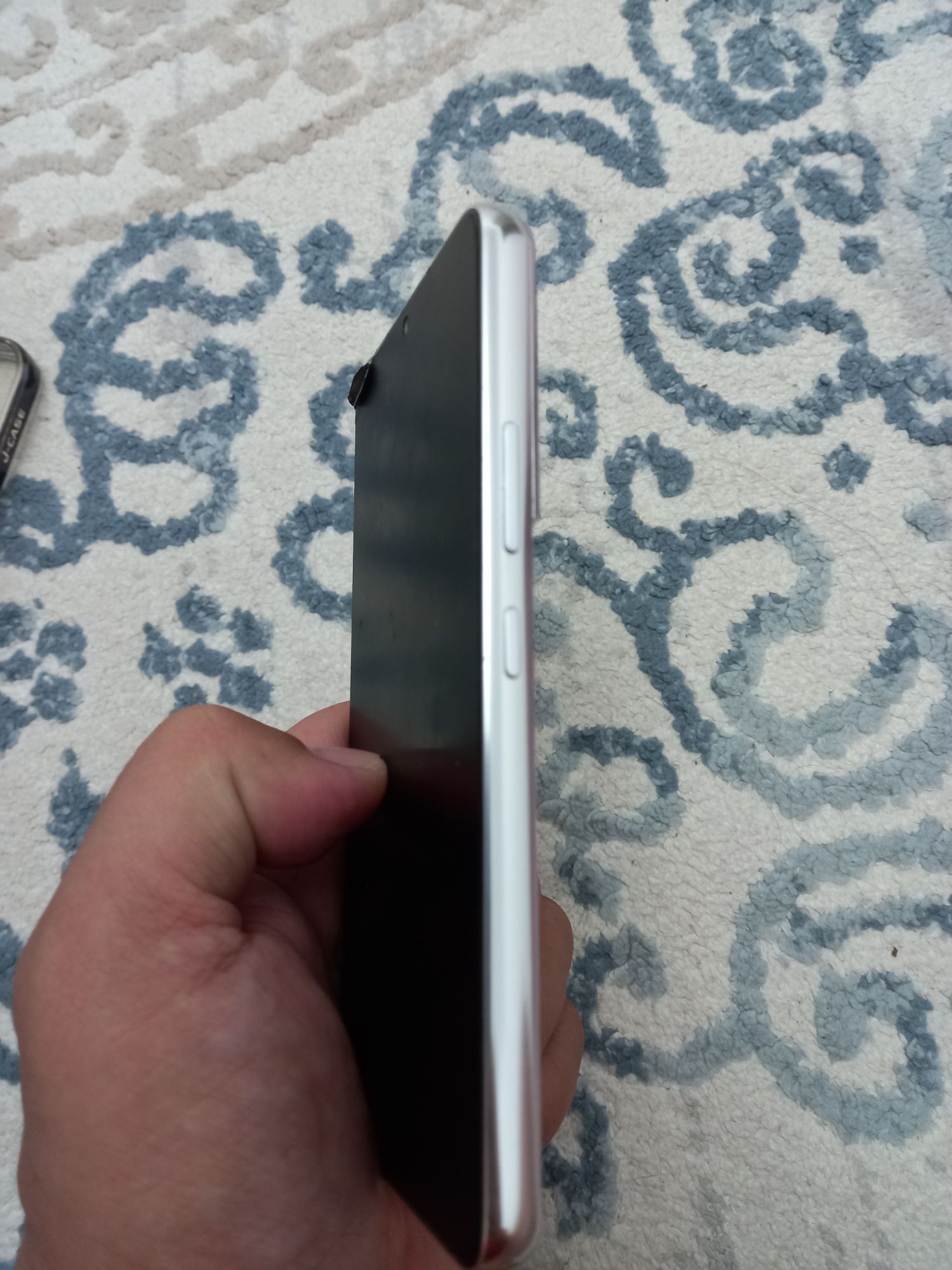 Galaxy S22 сатылады