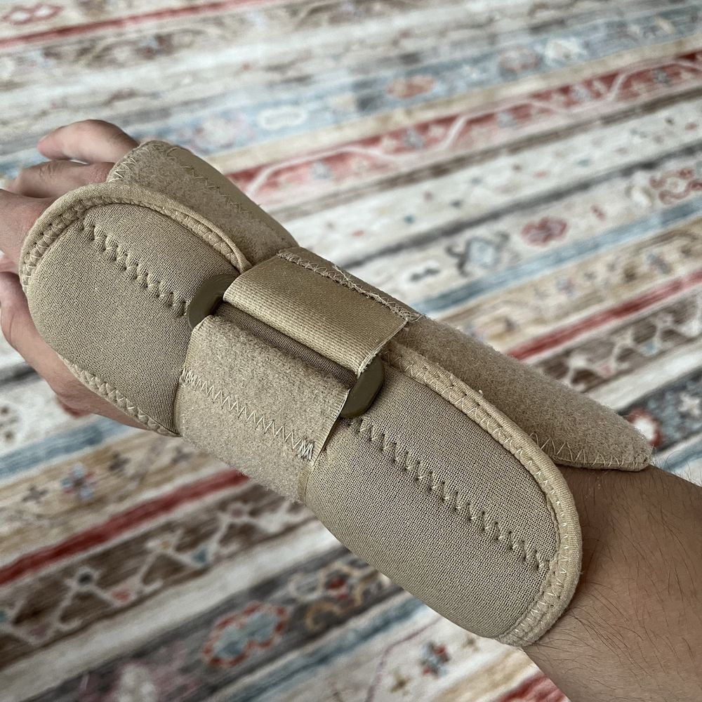 Продам ортез лучезапястный