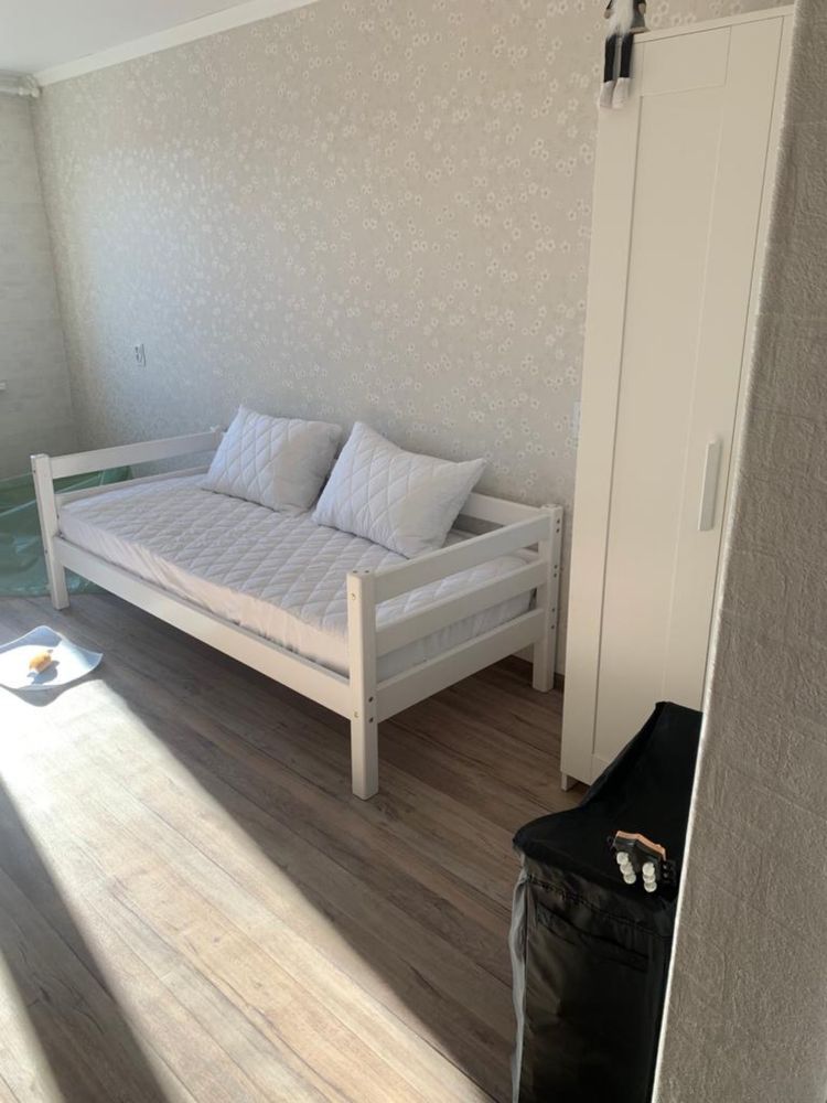 Продам кровать новую с ортопедическим матрасом + наматрасник в подарок