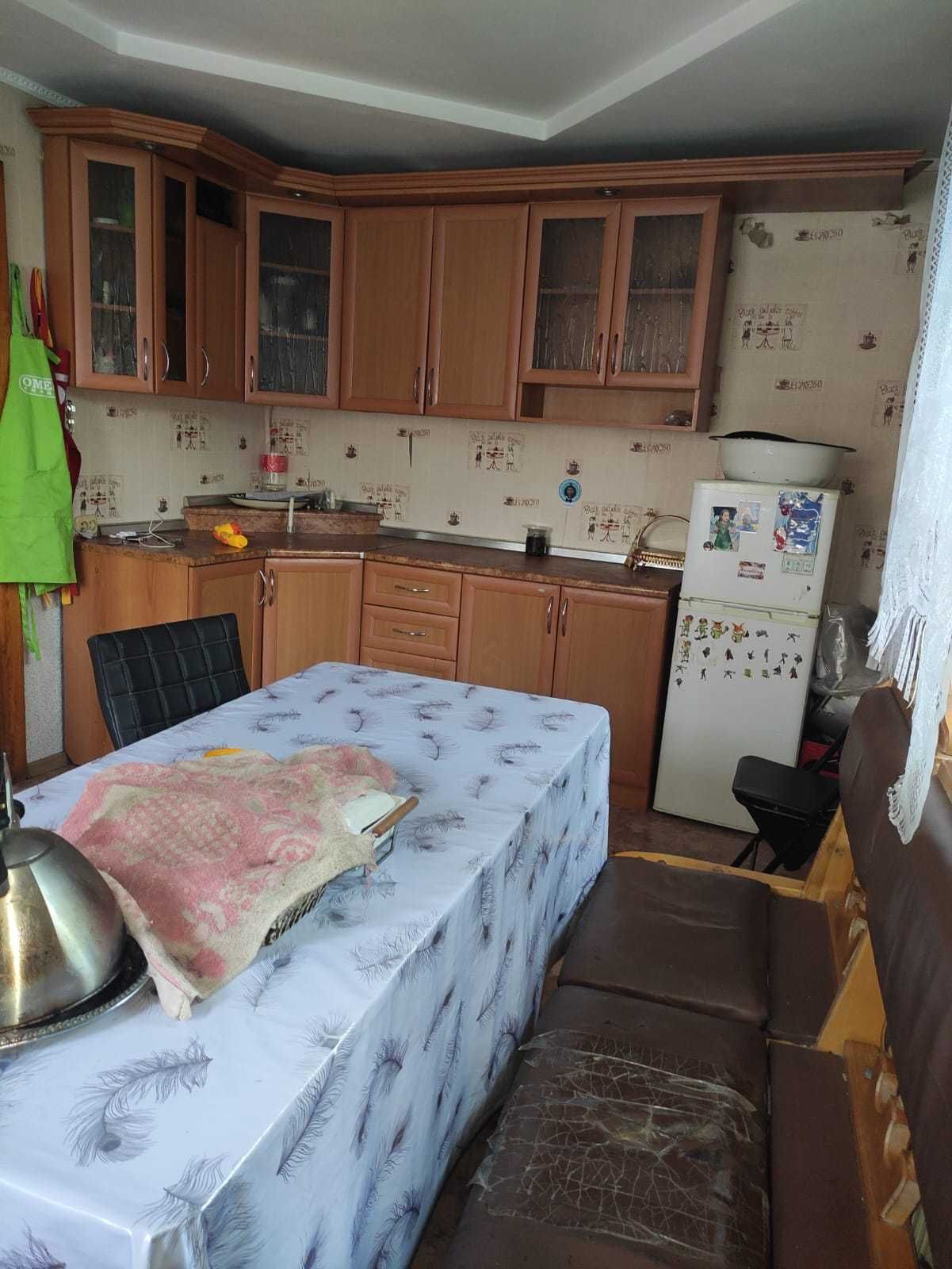 Продам 8 ком дом, район Софии!