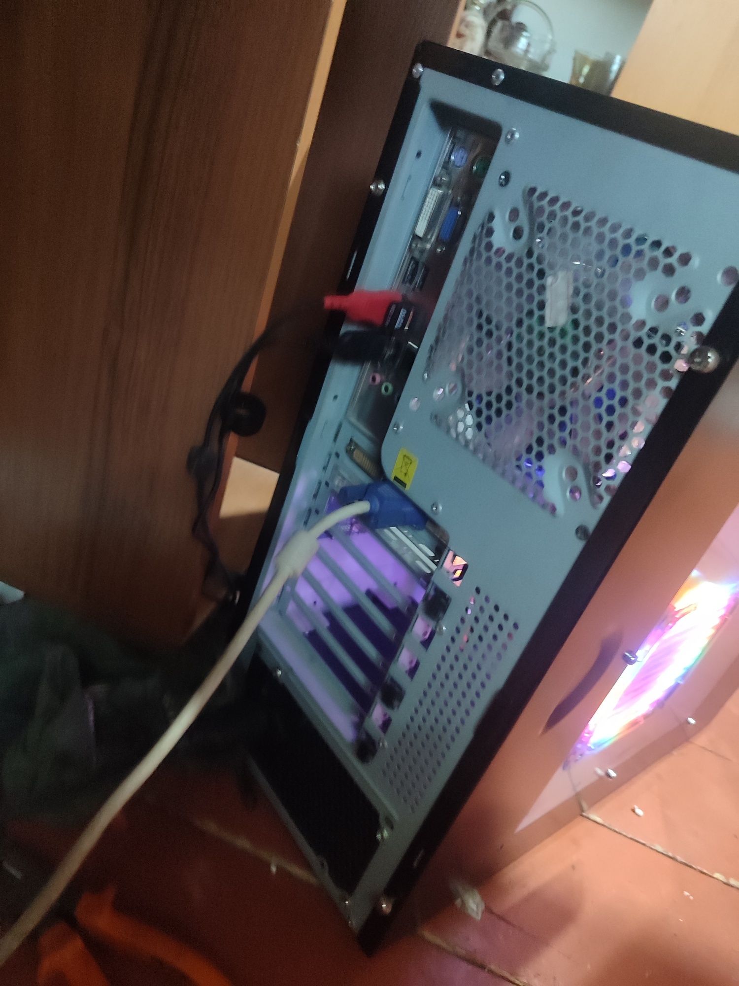 Компьютер  i5 для учебы работы и игр