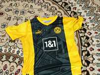 Продаю форму BVB в хорошем состояние