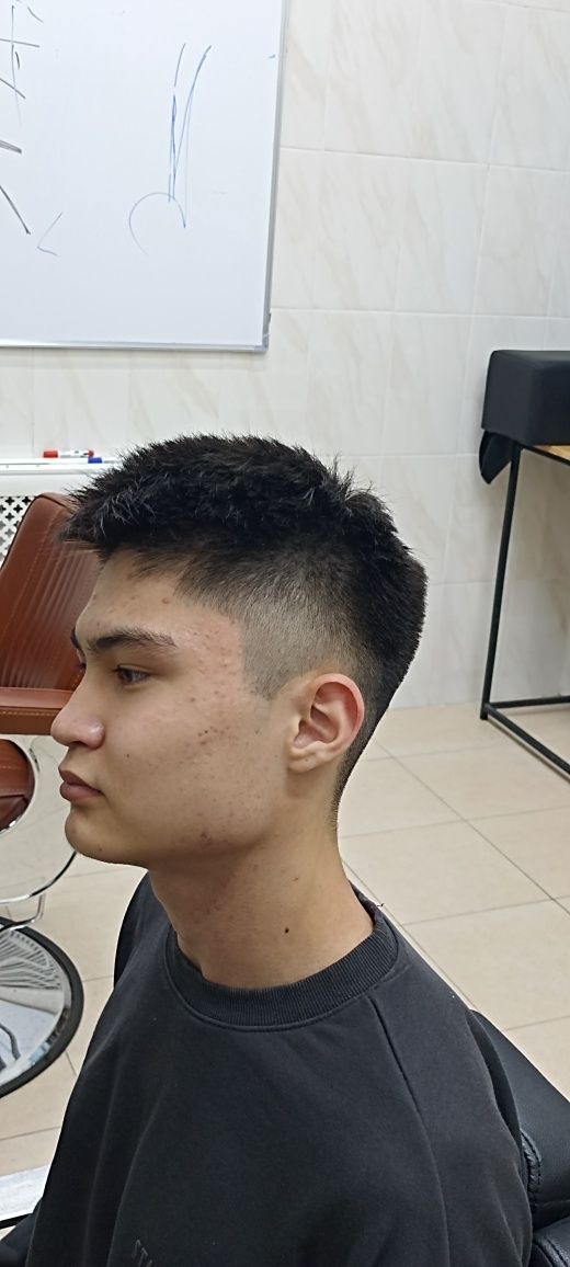 Ищю модель на стрижку