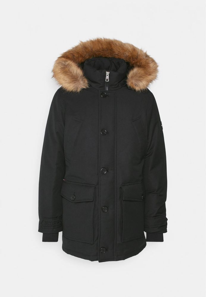 Парка для подростка от Tommy Hilfiger