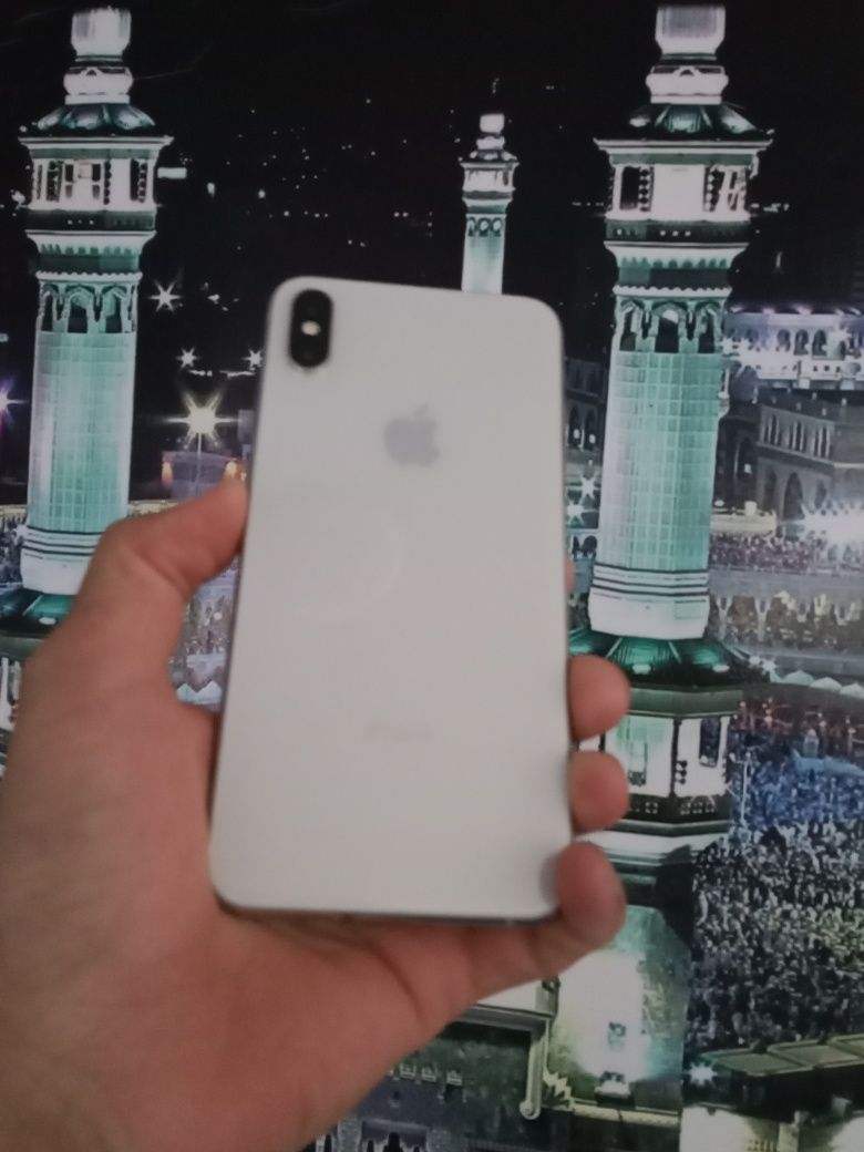 iPhone Xs Max 64Гб