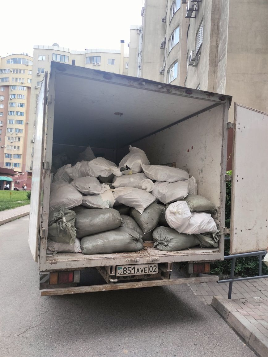 Вывоз мусора 5 тонник китаец зиль камаз  уборка теретории уборка подва
