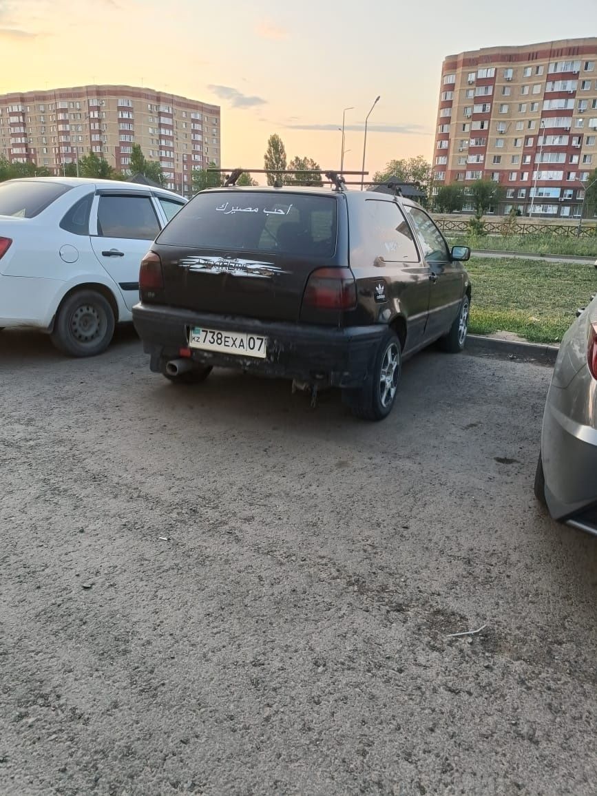 Гольф 1.8.моно 1994