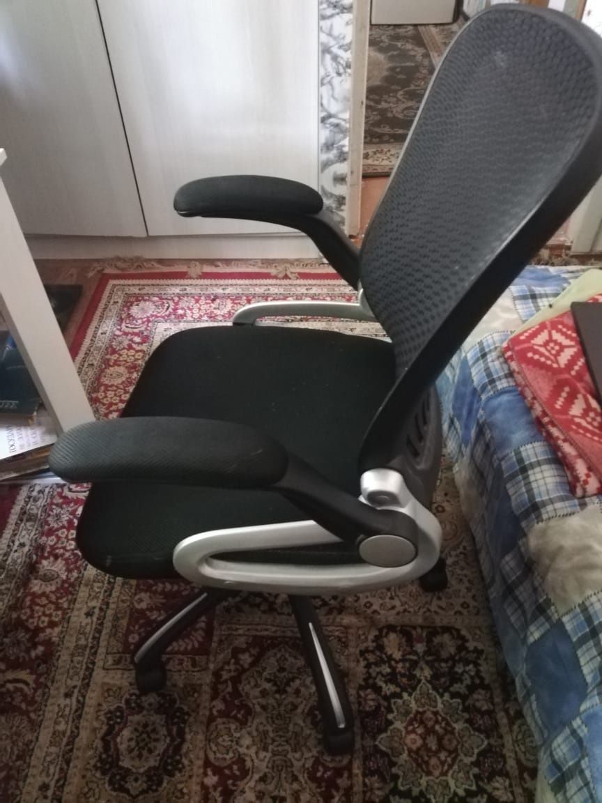 Стол IKEA, кресло, стул