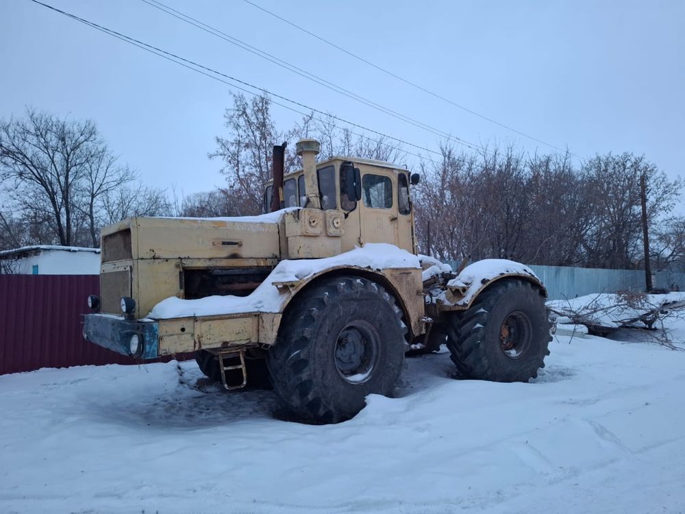Трактор К-700А кировец