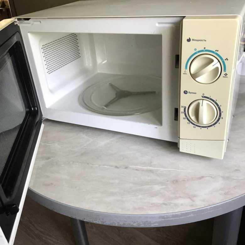 Продам   микроволновую печь в рабочем состоянии. Возможна доставка.