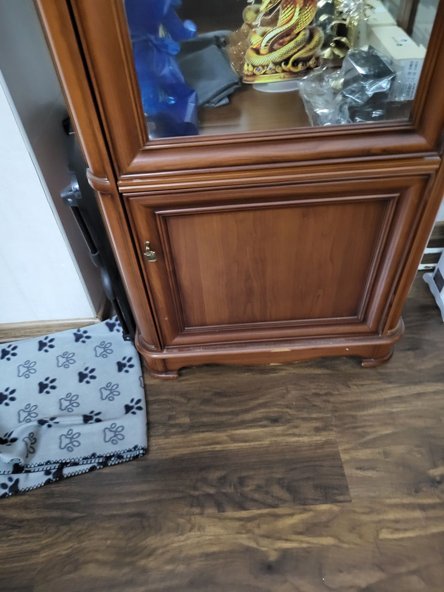 Шкафы нуральное дерево