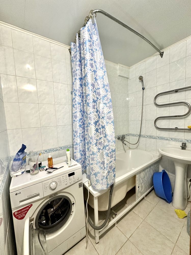 Продам 2 комнатную квартиру в Костанае