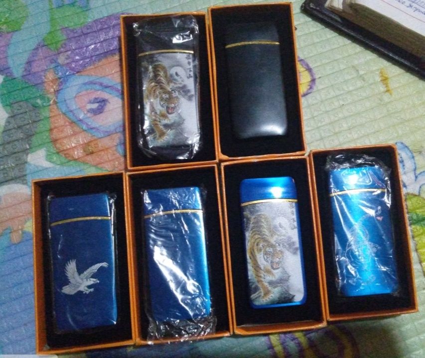 Подарок сенсорная зажигалка