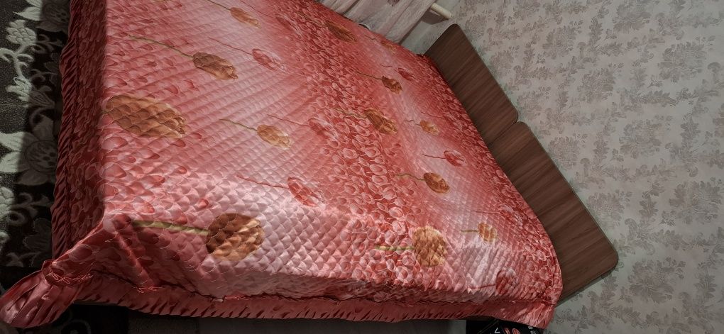 Шифонер и кровати