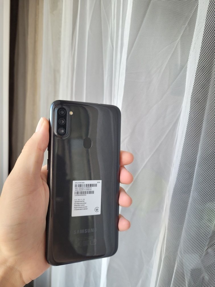 Samsung Galaxy A11 чёрного цвета